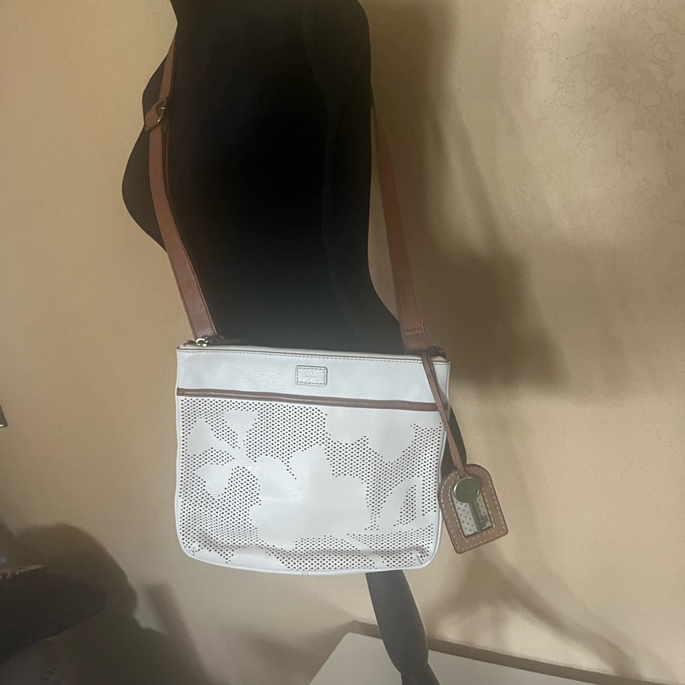 Fossil crossbody trimmed in cowhide